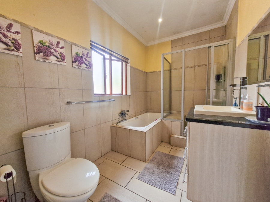 3 Bedroom Property for Sale in Xanadu Eco Park North West